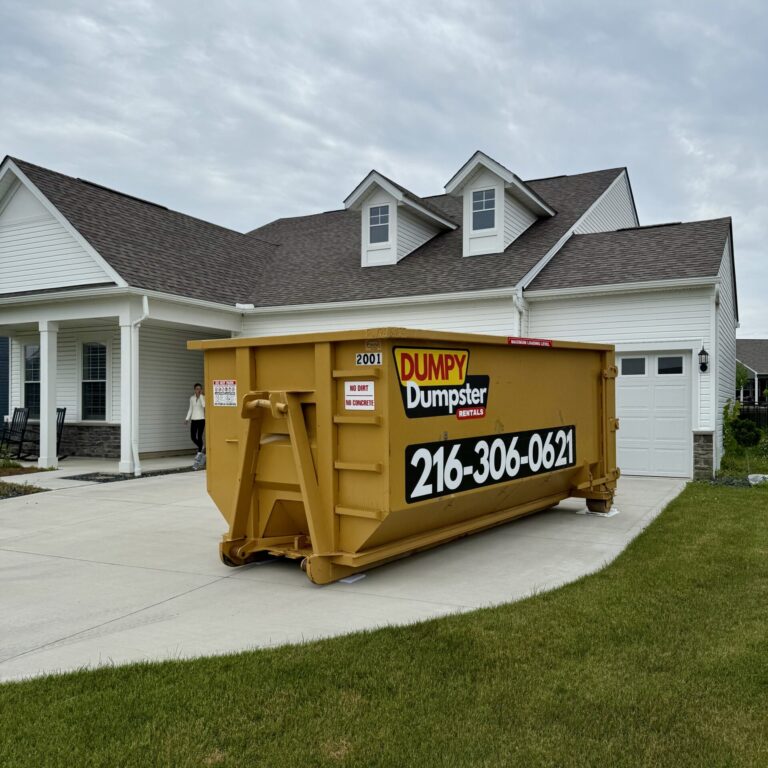rent Dumpster Cleveland - dumpster image